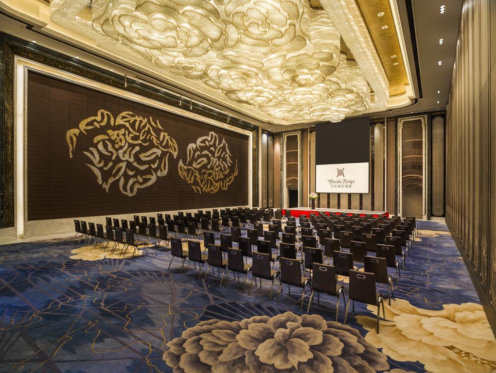 Hotel Wanda Reign Chengdú Exterior foto